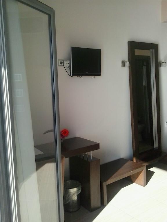 Hotel Kipseli Volos Buitenkant foto