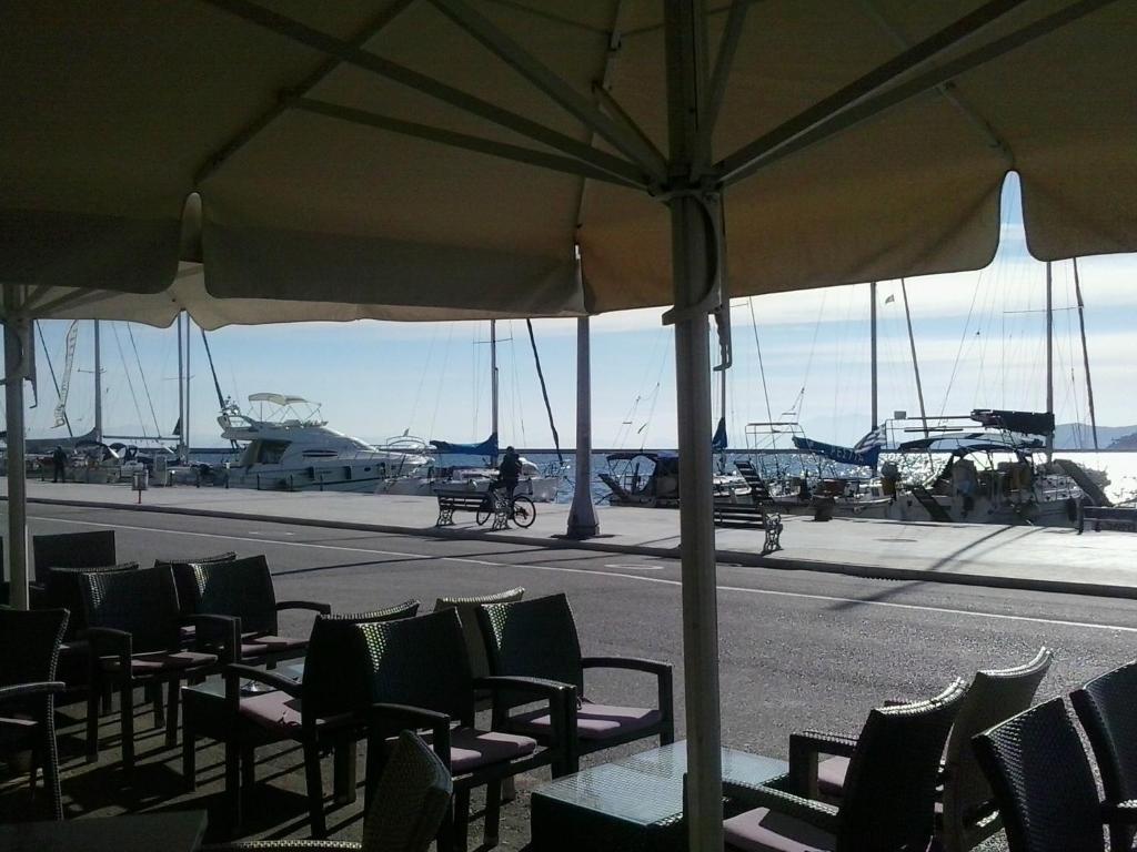 Hotel Kipseli Volos Buitenkant foto