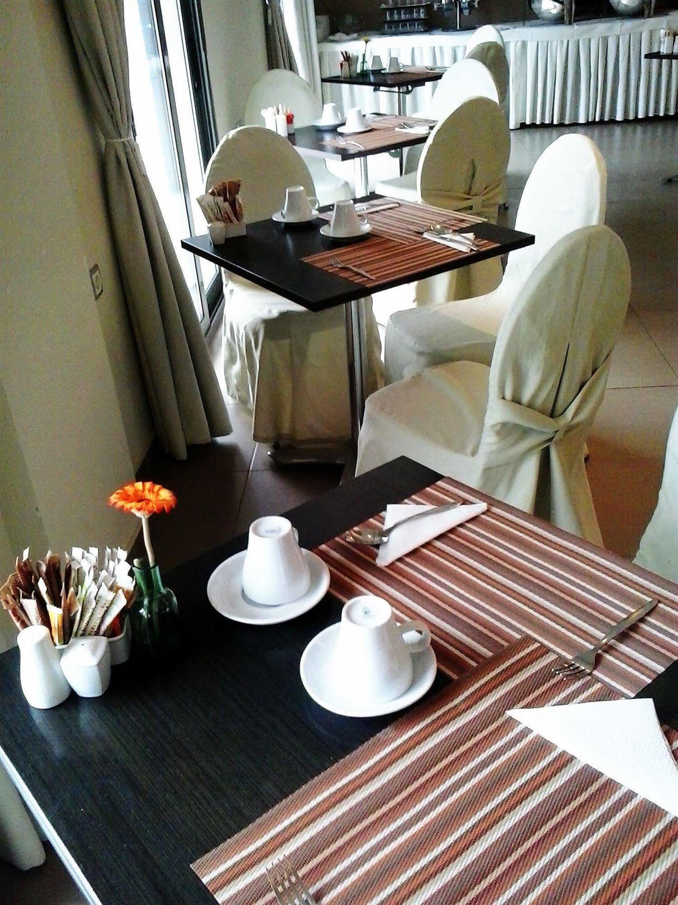 Hotel Kipseli Volos Buitenkant foto